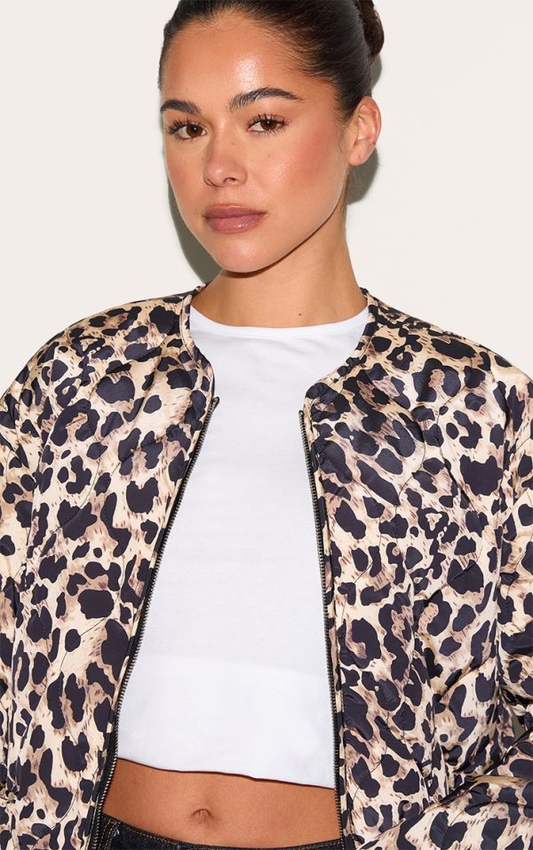 c9fc6fa401374a7900e6e2e6e11e17270d193df9_CNM1418_4_leopard_zip_up_quilted_jacket