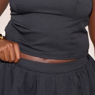 ca57cccc05523a3fa67e6a9c8f7c32cd6af38e0c_CNM7205_4_plus_black_woven_band_detail_pleated_maxi_skirt