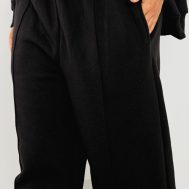 ca9591f1cff754c77f82510bac7228e790044384_CNK4388_4_petite_black_seam_detail_straight_leg_joggers