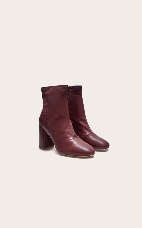 cafbb55002a24918aa5e2bee7f828a1f0406942a_CNL3632_2_burgundy_pu_round_toe_heeled_ankle_sock_boots