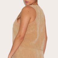cb31d1f8a0e9950d7f5d6b2560c62949f811c522_CNM1710_2_plus_stone_faux_suede_shift_top