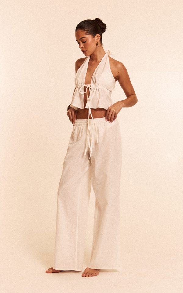 cb4735ca5c46e7a09c014db3723253438e60cecb_CNL9862_4_white_textured_woven_wide_leg_beach_trouser