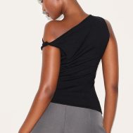 cb8c0e96ac37b0c9d3e125191e0d2e2ec2b8733d_CNL6057_2_black_basic_knit_asymmetric_hem_twist_sleeve_vest_top