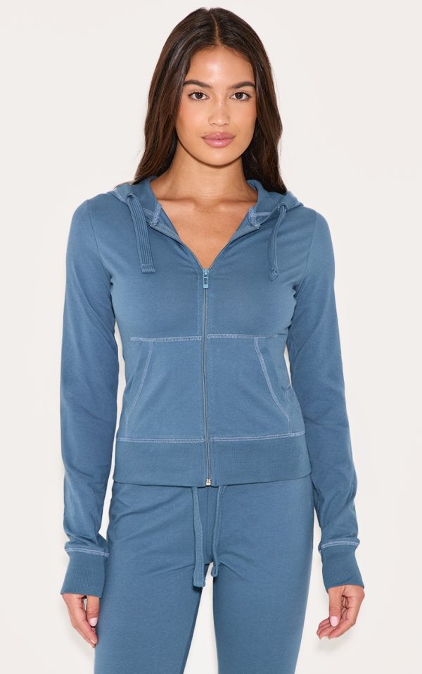 cbccb6e90a2aee1a07c54f977f7c9f63c3fa76b3_CNM0247_1_midnight_blue_zip_up_fitted_track_top