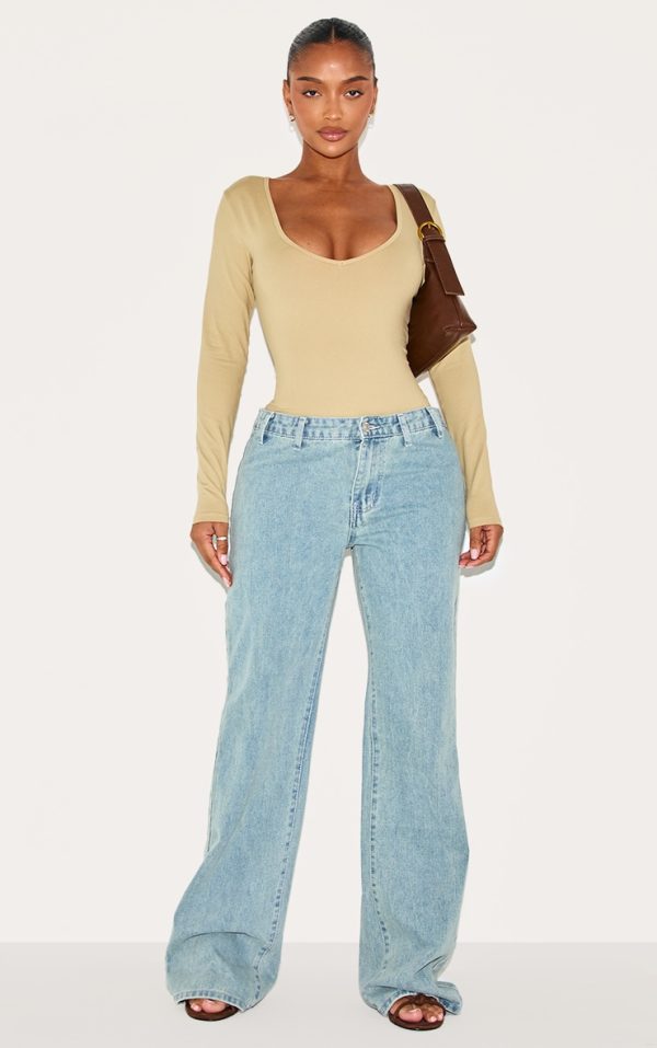 cc5a7f06a147dccd5d0cf163e287f4a534d90933_CNJ7814_3_shape_stone_sculpted_v_neck_long_sleeve_bodysuit-1