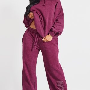 PRETTYLITTLETHING Shape Burgundy Joggers