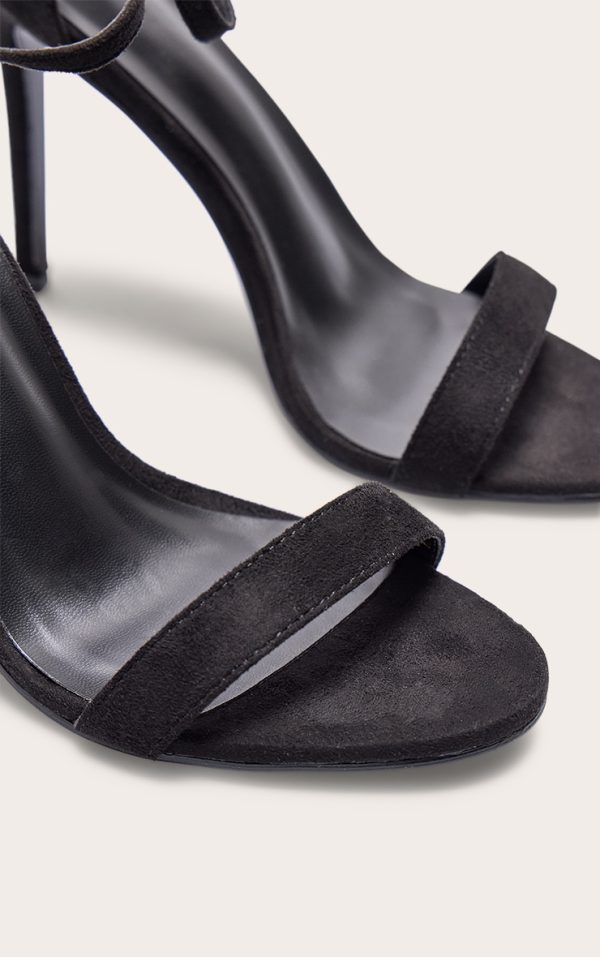 cd18260f24f9c24d18d898be08b5dd5f28b02c15_SHQ0320_4_clover_black_strap_heeled_sandals