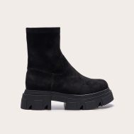 cd79be45b033b5489a9fd45ce6d55ecc9bedbc20_CNK5671_1_wide_fit_black_faux_suede_extreme_cleated_sole_ankle_sock_boots