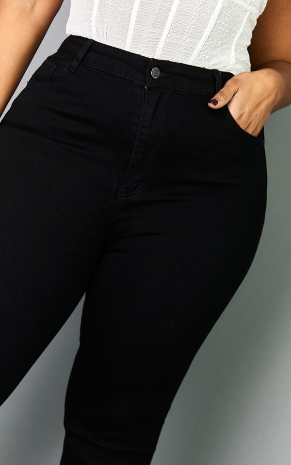 cdd5c328dcbe9ad119141b89567ba54235ee64f9_CMP7152_4_plus_black_flare_denim_jeans