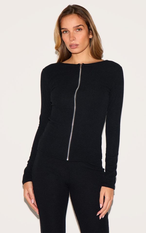 ce007fff63adad436f1ea51f495ad376c8cdfb26_CNK5176_1_black_rib_longline_zip_up_top