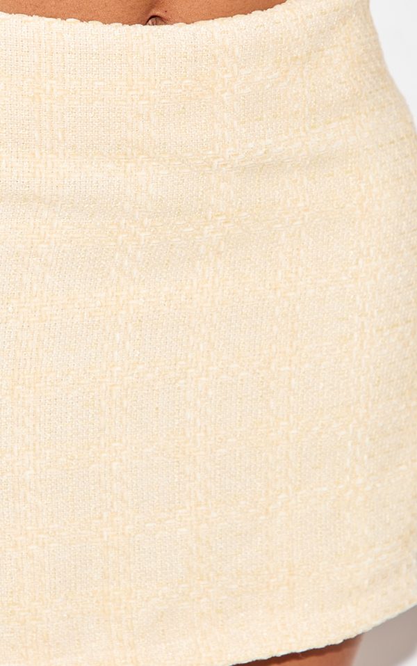 cea191bbb405aabdb5bebd671d361e4ab515d4e3_CNM0815_5_shape_vanilla_buckle_mini_skirt