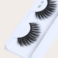 cecdcf6921eb4f334432d78b9c6cf78053ac4c40_CMH3643_3_peaches_and_cream_no_32_false_eyelashes
