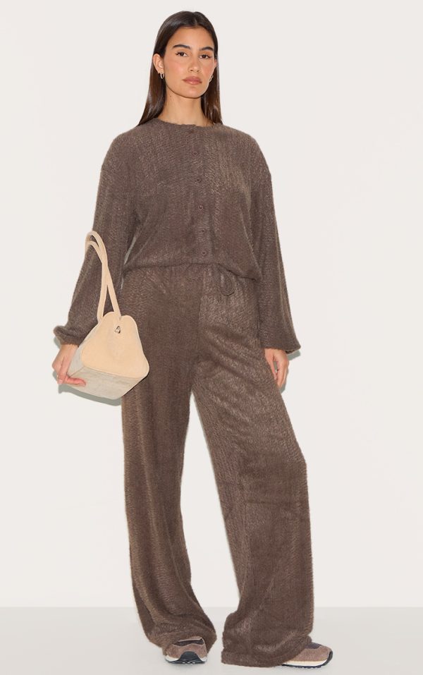 cf068b5a00fa3ba4ad006fcc2bcacd1f3f3bf2f6_CNL8042_3_brown_textured_button_up_long_sleeve_cardigan
