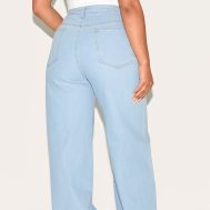 d0ab13139f97d754c1b6075b20c26eedcd7df716_CNM2072_3_shape_light_blue_stretch_denim_highwaisted_adjustable_button_wide_leg_jeans