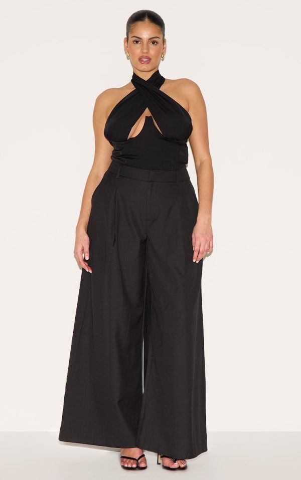 d0c902741e3603d11c0dbc23b283962a8d238569_CMT8712_3_plus_black_woven_cross_front_underwired_bodysuit-1