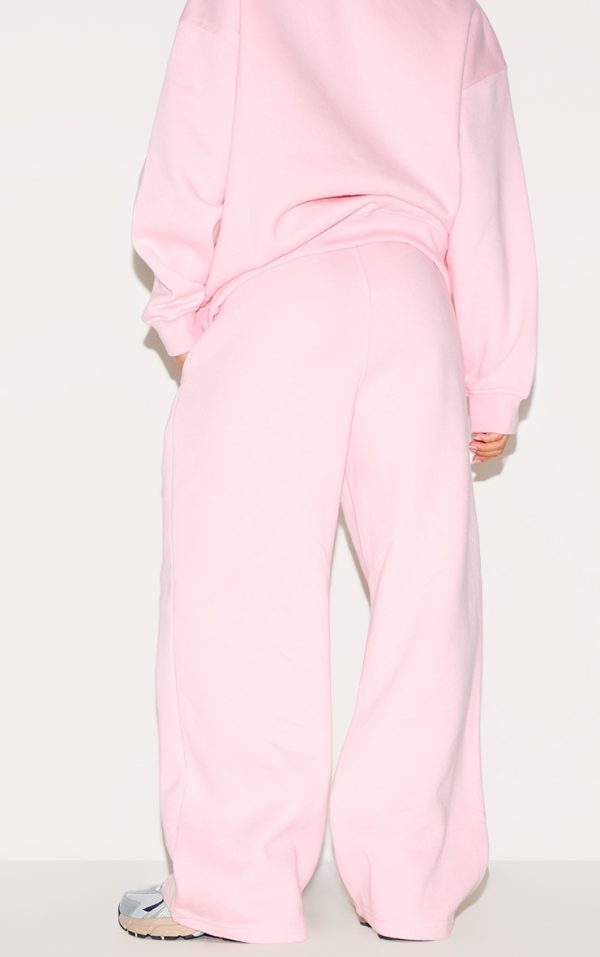 d1650d428e8340266841e94b55757d04ed693eea_CNH8046_3_petite_pink_wide_leg_joggers