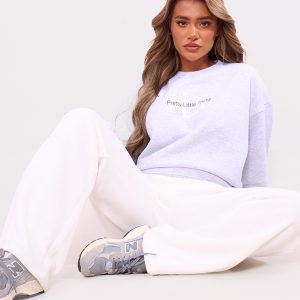 PRETTYLITTLETHING Ash Grey Graphic Oversized Crewneck Sweatshirt