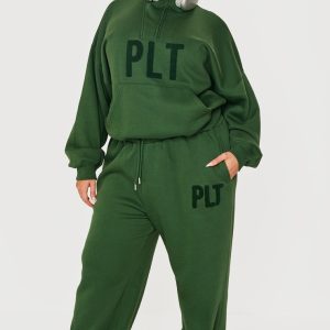 PRETTYLITTLETHING Plus Forest Green Borg Applique Cuffed Joggers