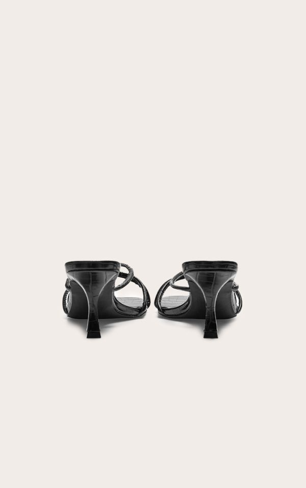 d1ff05562b57ab8323dc2b691e4c77ab9eaa2a43_CNK0263_3_black_wide_fit_croc_pu_square_toe_knotted_heeled_mules