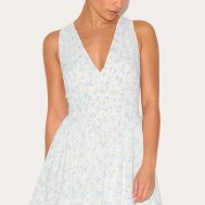 d258692659bb1fbc69a4c5e26e04dfa4fbb61da8_CNM3458_4_petite_white_floral_detail_mini_shift_dress