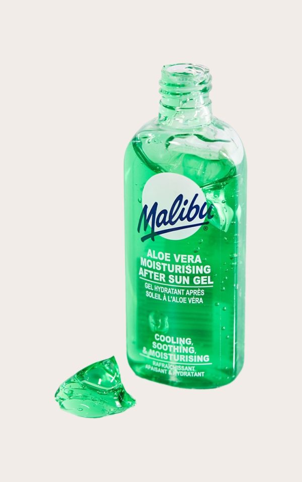 d2e2f7c7d1a1394fa8d7269b7a57e3be41396349_CND8622_3_malibu_aloe_vera_after_sun_moisturising_gel_100ml