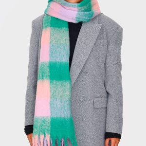 Green Check Blanket Tassel Scarf