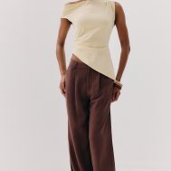 d306a414ddf80326ab621cbbf4320427e12b845b_CNM9065_3_almond_asymmetric_shoulder_extreme_longline_top