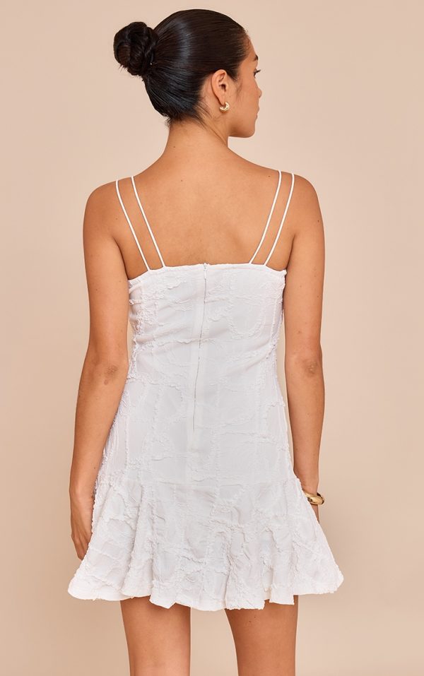 d41c9470760dc926bd09dc6fb6d3e5f44eaa88a4_CNM7009_2_petite_white_textured_double_strap_shift_mini_dress
