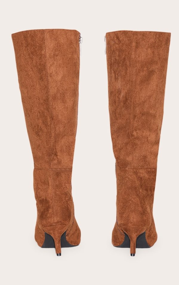 d43d5014e6499c20723e06620930433534c6039b_CNL1263_3_chocolate_faux_suede_point_toe_mid_heeled_knee_high_boots
