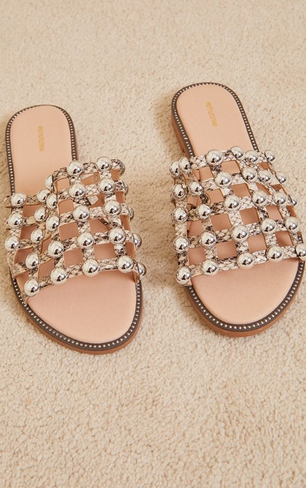 d4cd1547b5d9911362570afe6d231cd403a07a71_CMD2430_3_snake_alisa_large_studded_sliders