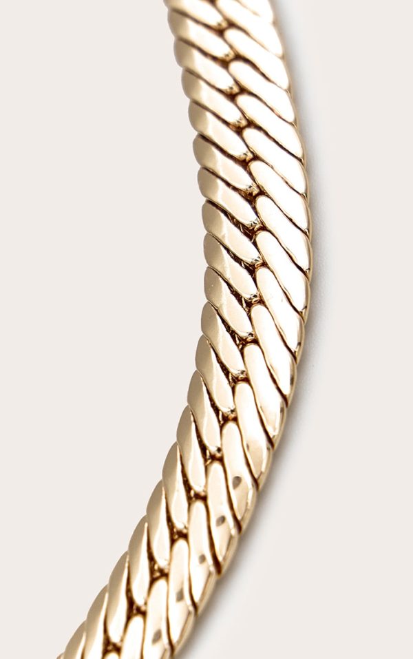 d4e4890e85b2f9d9782912a04b5edb87f3d0dc9d_CNL6236_2_gold_chunky_chain_simple_necklace