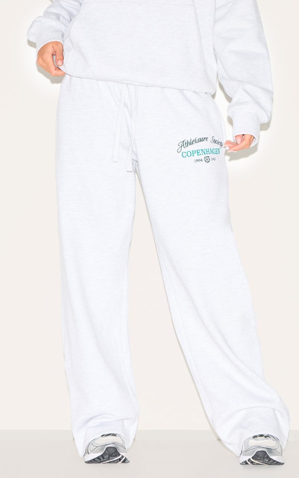 d52ca873f1b0c84fd7f37d7d90f82c845eb54d20_CNM0200_2_ash_grey_premium_new_york_embroidered_straight_leg_jogger