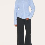 d5a3c44babb5bd134436f995da46a316420eb81d_CNL7547_3_blue_shirred_striped_fitted_shirt