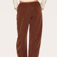 d5e7660461c2db9f115afde6e7568e05d4e20e59_CNM0635_3_chocolate_woven_tailored_cocoon_leg_trousers-1