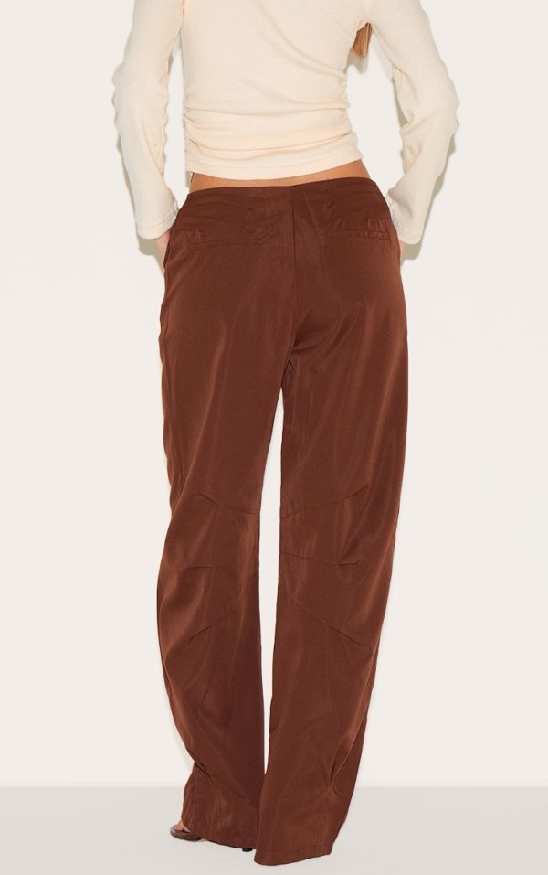 d5e7660461c2db9f115afde6e7568e05d4e20e59_CNM0635_3_chocolate_woven_tailored_cocoon_leg_trousers-1