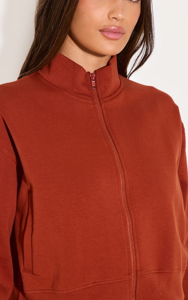 d5f8bdc1a1cdd59ea6822c6df04e672a5670282a_CNL8068_4_ginger_premium_interlock_zip_through_boxy_sweatshirt-1