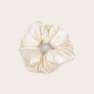 d727f1b7acf147b1bb8f45674253e852c10f5d02_CNM2410_3_cream_oversized_padded_satin_scrunchie
