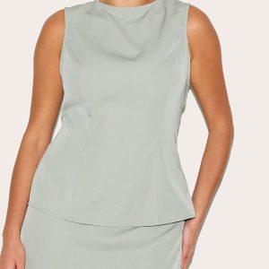 Plus Sage Khaki Woven Mid Rise Mini Skirt