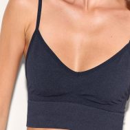 d7681ec074eb4792389868a19dc67f0416ab4026_CNM3811_4_midnight_blue_seamless_soft_touch_sports_bra