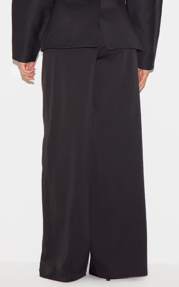 d77c709efed59b0a5cb8508bfc8c037874012874_CNL7293_3_black_premium_woven_tailored_wide_leg_pleated_front_trousers