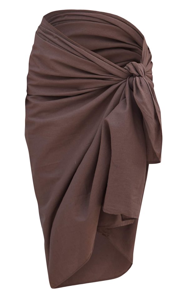 d7f2ffc4f9e2d66a7951b0bd7769d92cceaacc5d_CNM7921_5_chocolate_woven_textured_maxi_beach_sarong