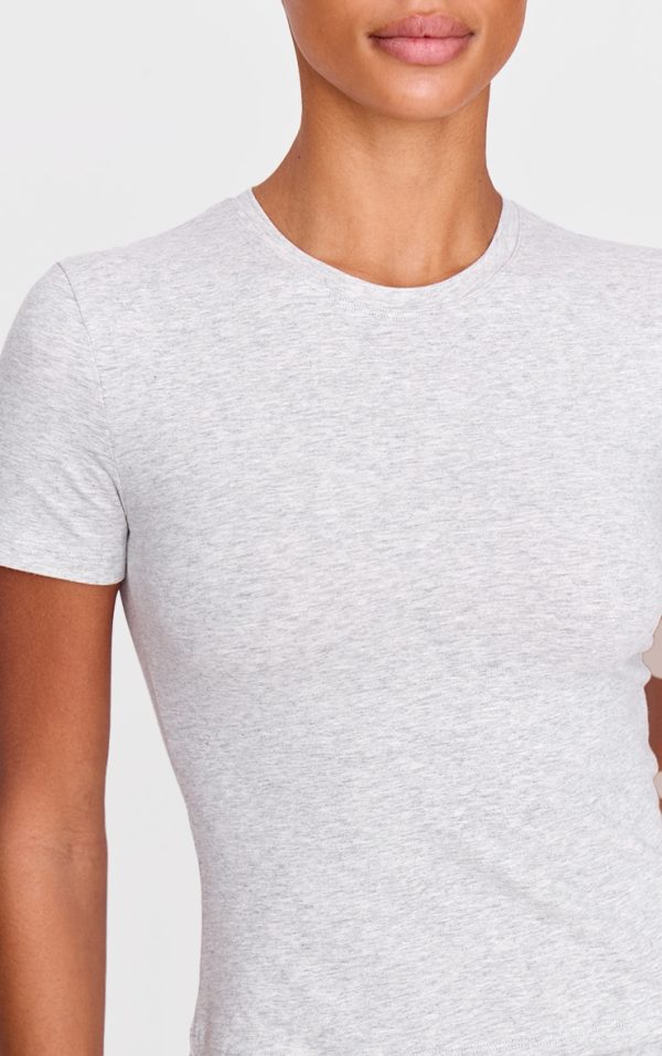 d82db074c7fbd3069557990a5b7878f7e06d3a19_CNJ3133_4_ash_grey_marl_ultimate_sculpt_longline_short_sleeve_gym_top-1