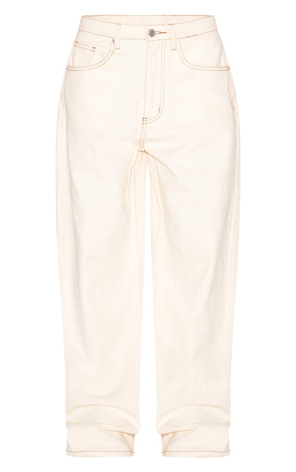 d8ae186362aa241d86c707a5d22ac7603e3f6e7b_CNM5492_5_petite_ecru_boyfriend_high_waist_jeans