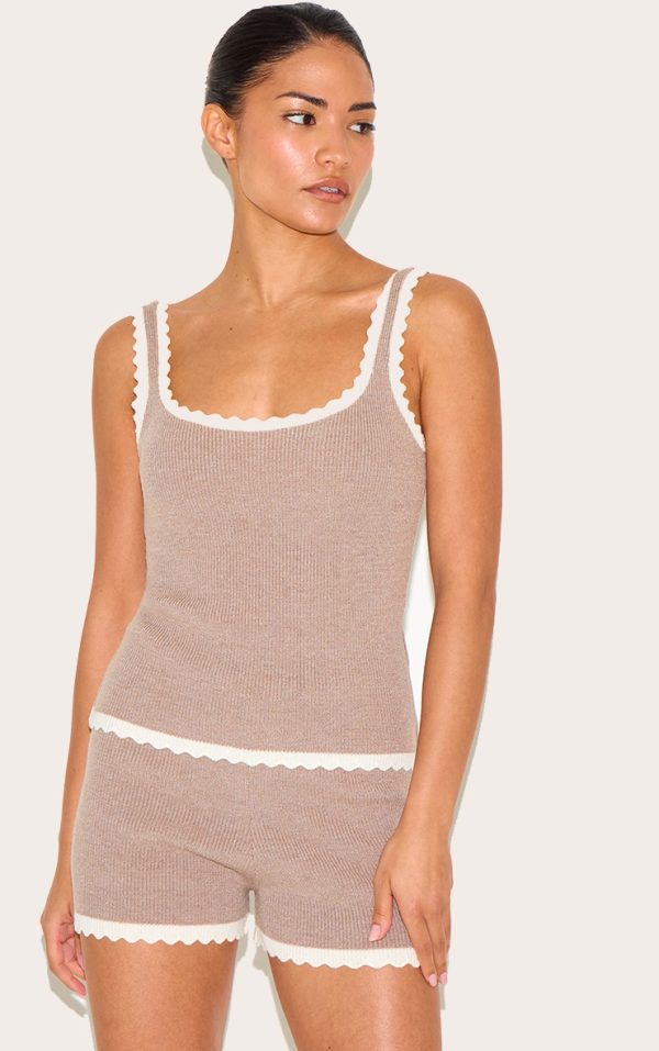 d8b7fa0671873618ed6a42c8b4e4fdb723985046_CNN1085_5_petite_taupe_knitted_scallop_edge_high_waisted_shorts