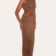 d8bbeb989e8a1b52bcaa07eb5c1bf13481c54ac7_CNL9989_3_plt_label_chocolate_one_shoulder_ruched_cut_out_maxi_dress