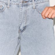 d8c6d859e140820c7b5902abbf295acc3d58d0e7_CNM1928_4_petite_blue_low_rise_wide_leg_jeans