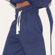 d8e7f9bf52e460ff7d877abebec3be0cfdfc922d_CNM3729_4_navy_wide_leg_sweat_tape_detail_joggers