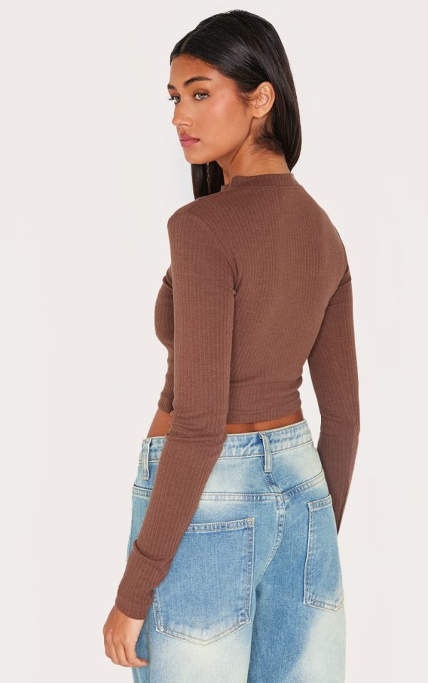 d8e91f92c8b00e1fa64ce84d773ca82be6f07df1_CNL5721_2_chocolate_ribbed_button_down_detail_long_sleeve_top