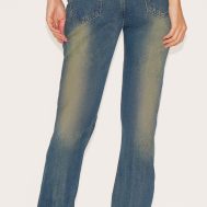 d97d011b80feff89ce03affadeef73b1823b5e63_CNA3231_3_indigo_vintage_wash_belted_seam_front_flare_jeans