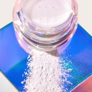da4e634dce8c9be68b163ce267ad674c432f58c3_CNI6651_3_trigwell_cosmetics_velvet_setting_powder_shade_0
